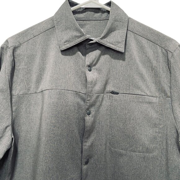 NWT All In Motion Travel Shirt Gray Stretch Button Up Quick Dry UPF50 Small - Picture 6 of 11